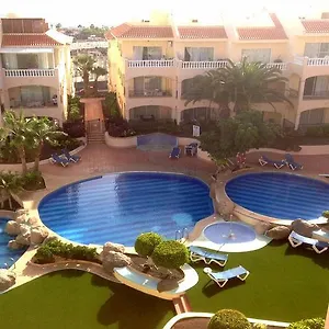 https://royal-golf-park.tenerifehoteles.net
